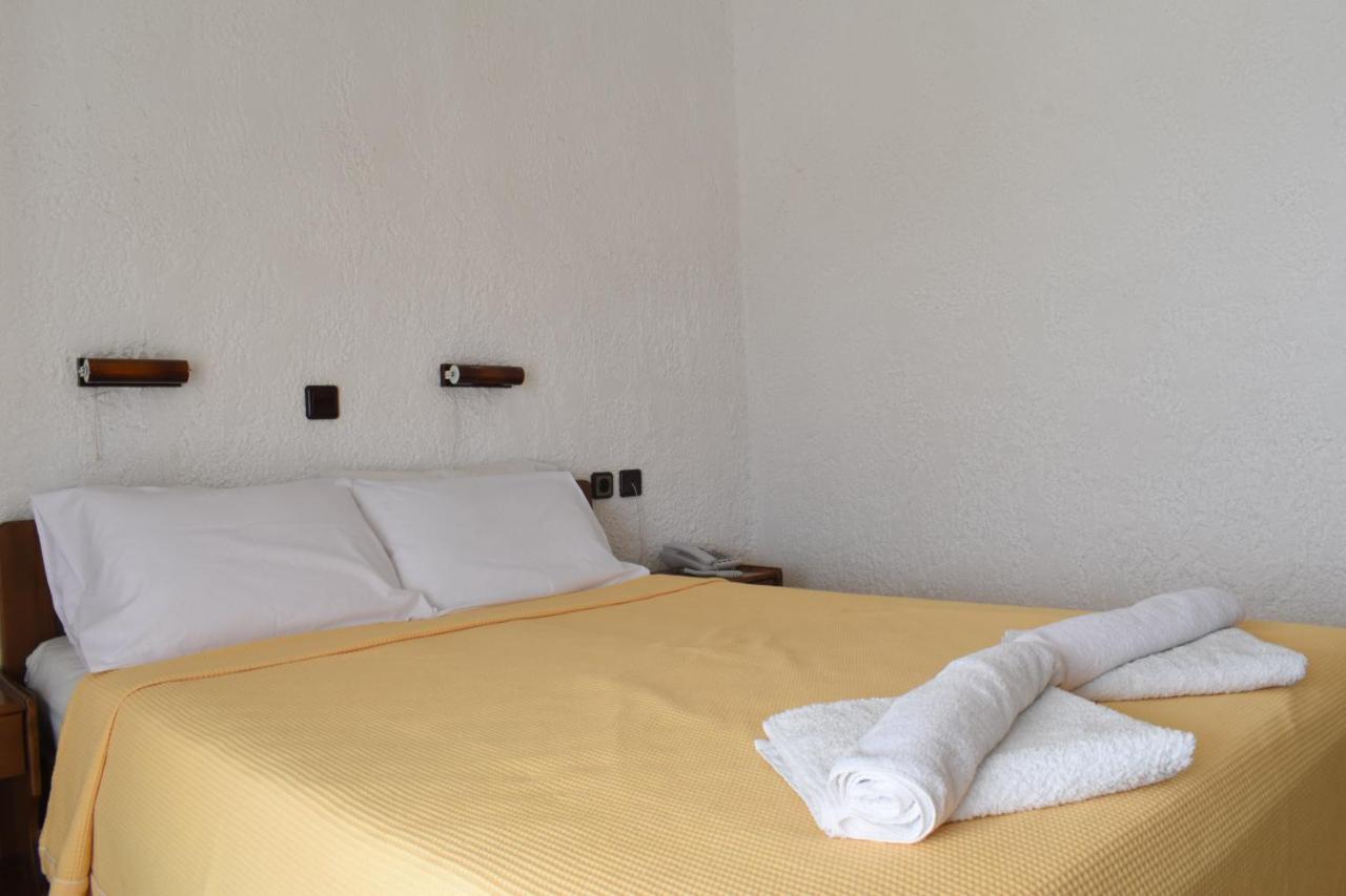 Hotel Lefkes Paralía Skotínis Exteriér fotografie
