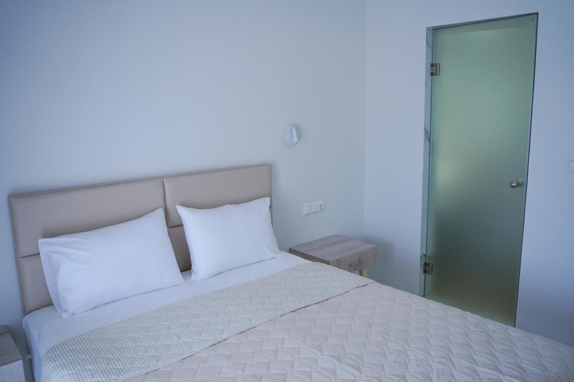 Hotel Lefkes Paralía Skotínis Exteriér fotografie